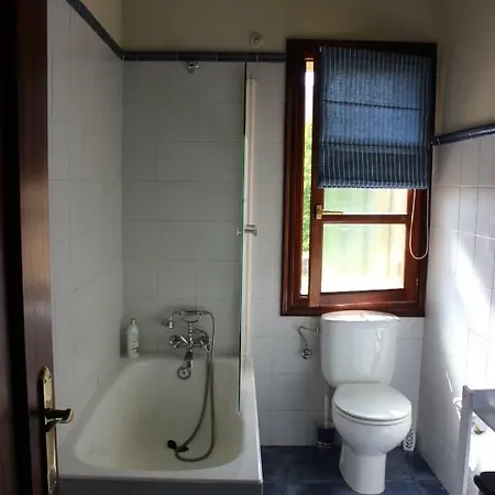 Amets Etxalde Santecilla