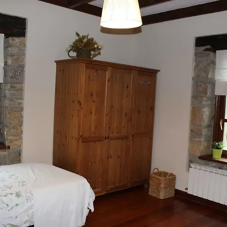 Amets Etxalde Santecilla